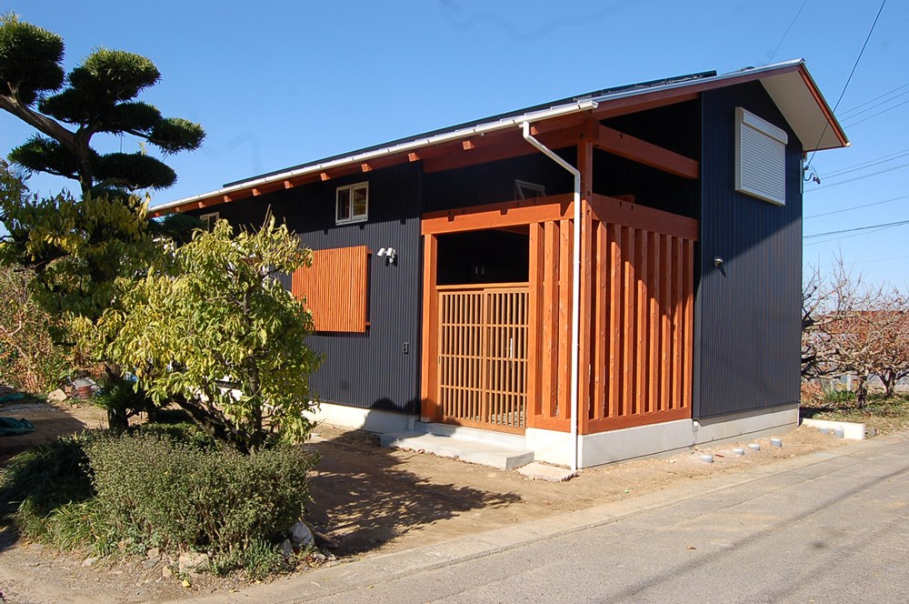 内と外で森を楽しむ家