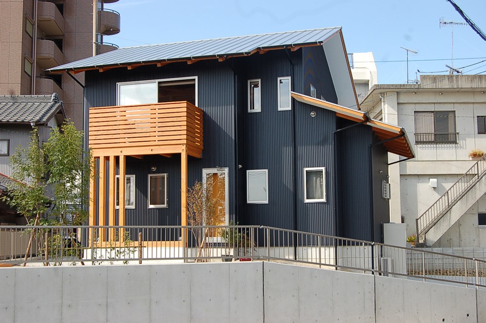 眺めが良い２階リビングの家