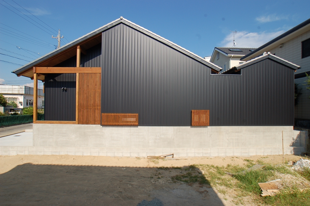 抱き柱のある家