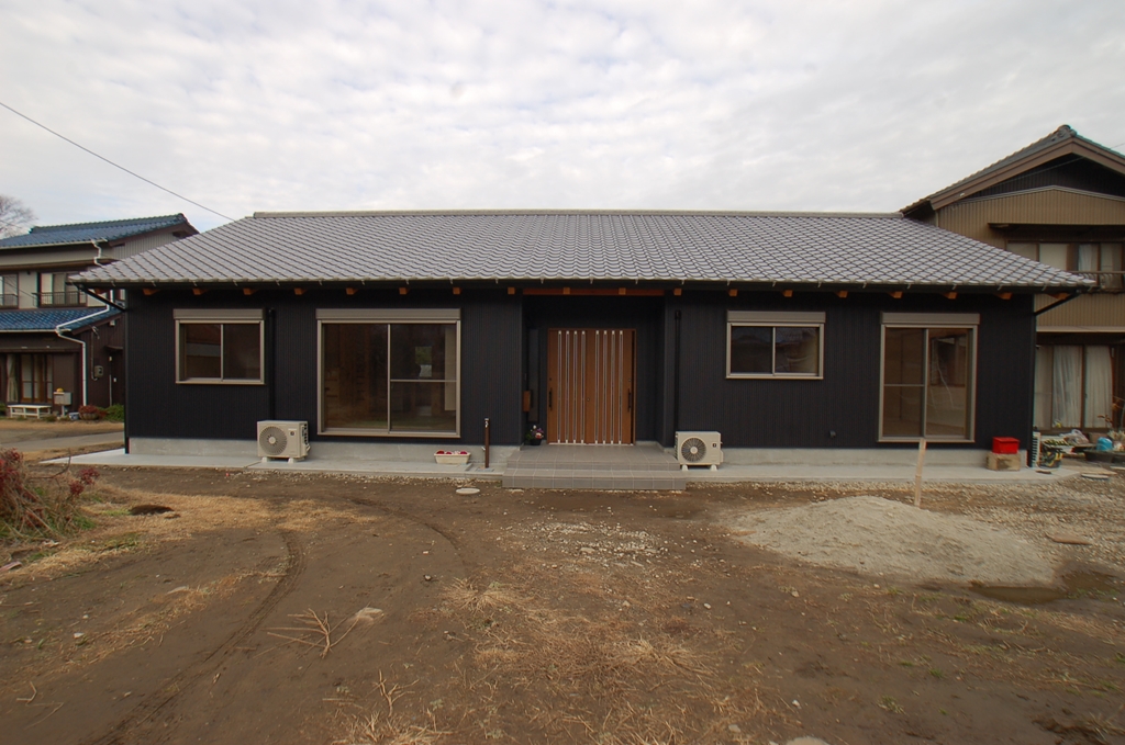 三世帯で暮らす広い平家